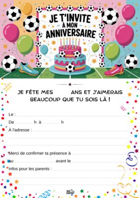 Invitation d'anniversaire avec un gâteau au centre, des ballons, des éléments de foot et un cadre festif décoré de confettis.